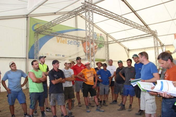 BE Pflügen: Pflügerbesprechung