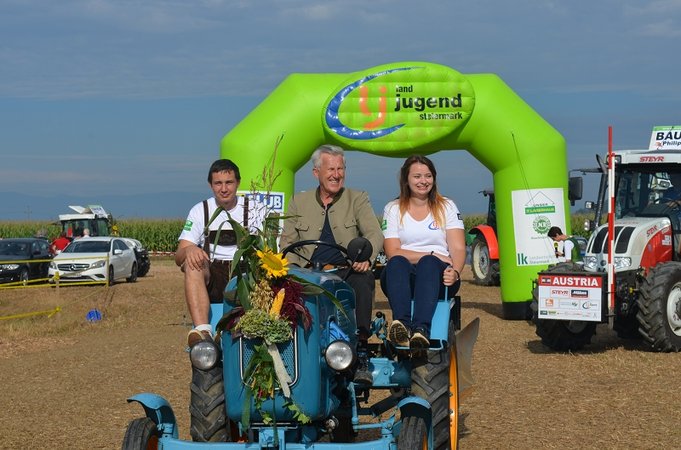 BE Pflügen: Pflügerparade